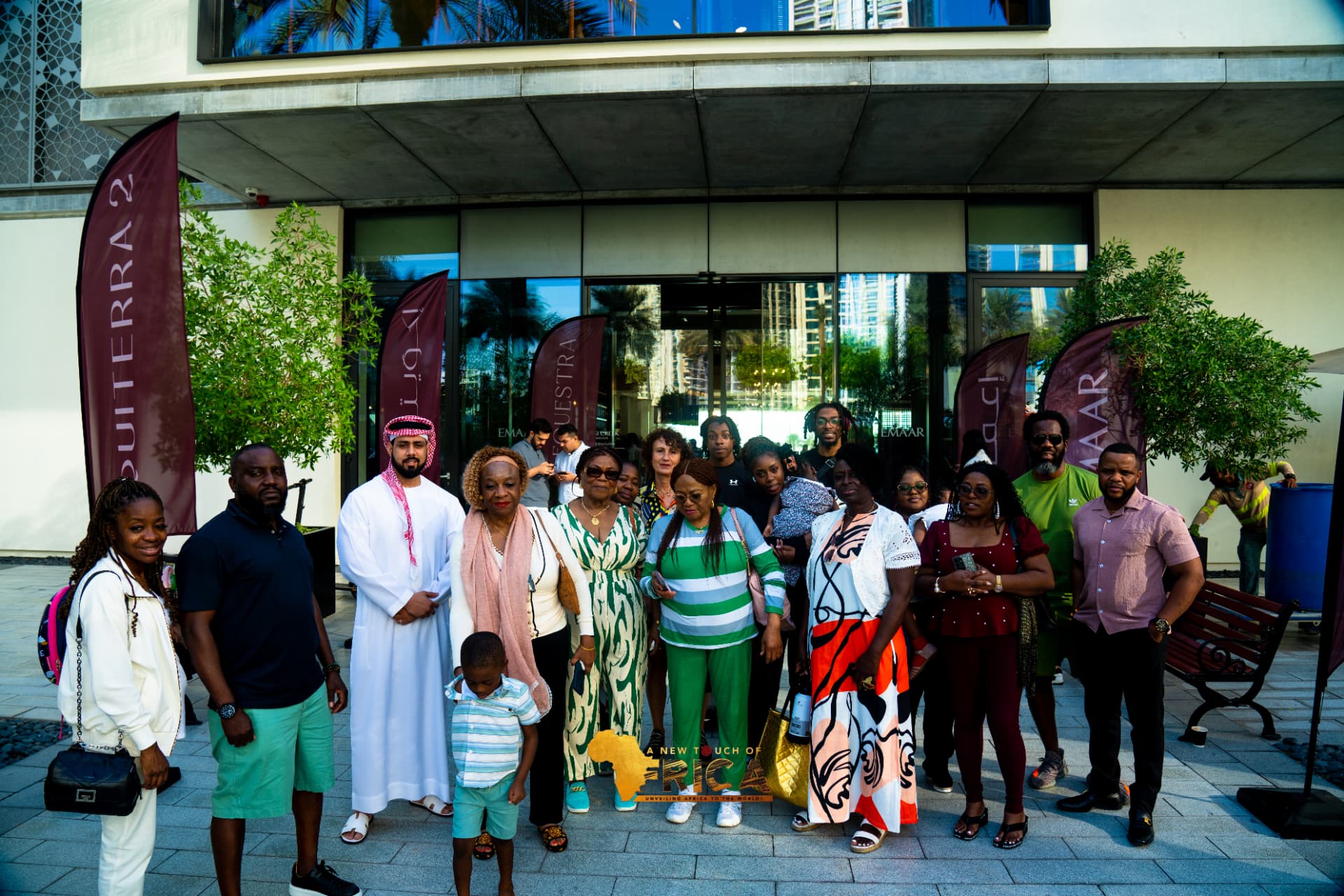 ANTOA guests and hosts together at the Emaar pavilion entrance